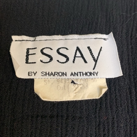 Essay by Sharon Anthony Blouse - Picture 5 of 9